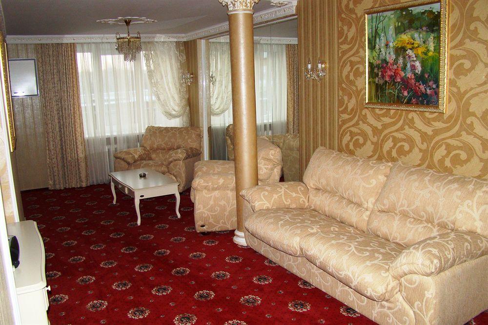Conference Hotel Suputnyk Lvov Exteriér fotografie